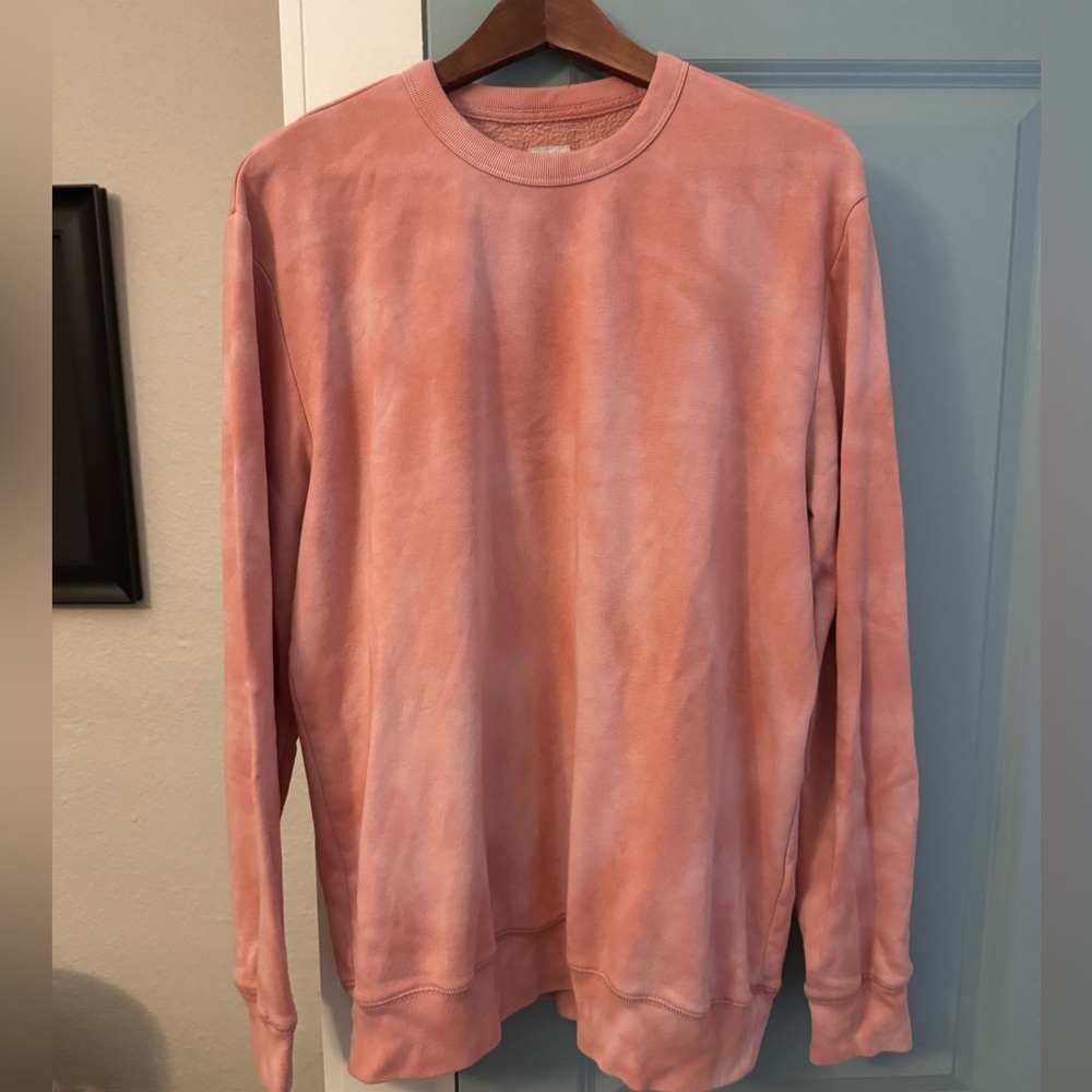 Gap
L
Tie Dye Pink